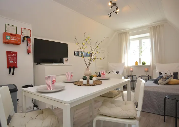 Für Facharbeiter In Apartment *