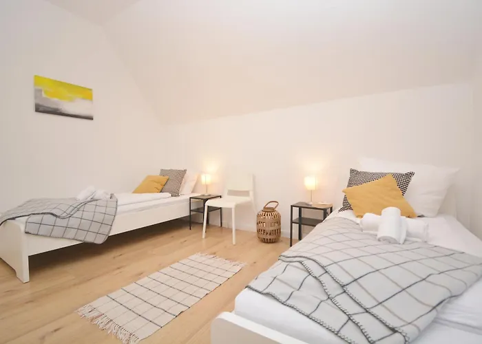 Für Facharbeiter In Apartment *
